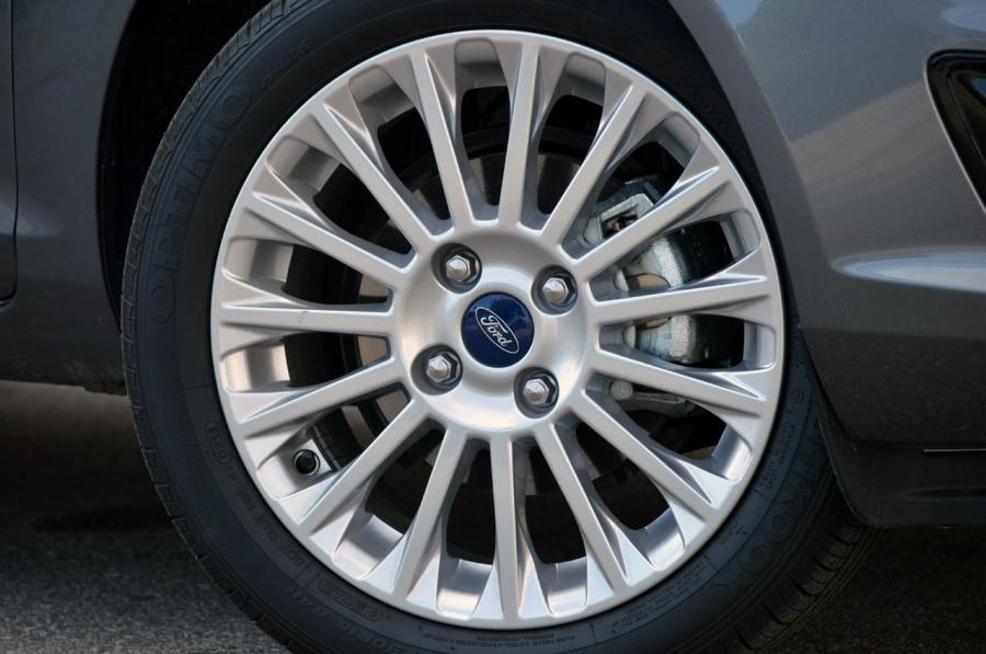  Ford Fiesta Titanium 2014 года  (фото 4 из 44)